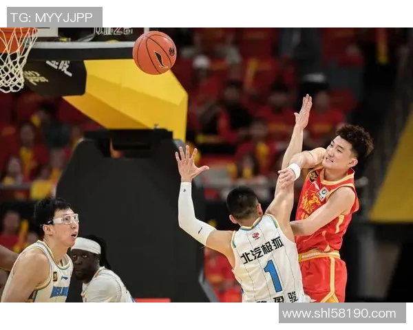 2021年CBA辽宁队与福建队精彩对决回顾与分析